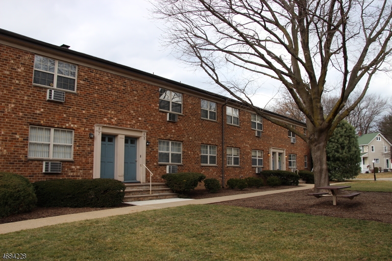 Pristine, sun-filled 2ndFloor Condo located across from Gardner Field & Park. 4 nice sized rooms in great area of town; featuring LR, DR, Kitchen,1 BR & Full Bath. Updated Kitchen- stain less steel appliances. Kitchen opens to LR/DR combo offers an open floor plan for living & easy entertaining. Picnic Tables for outdoor grilling. Master BR features 2 large closets. Updated full bath. H/W throughout. Laundry in Valley Stream Complex for convenience. Storage in BSMT & 2 Assigned Parking spots. TONS of Visitor Parking. Just around the corner from Public transportation, close to major highways, Denvilles thriving Downtown & NYC Direct train station & bus.