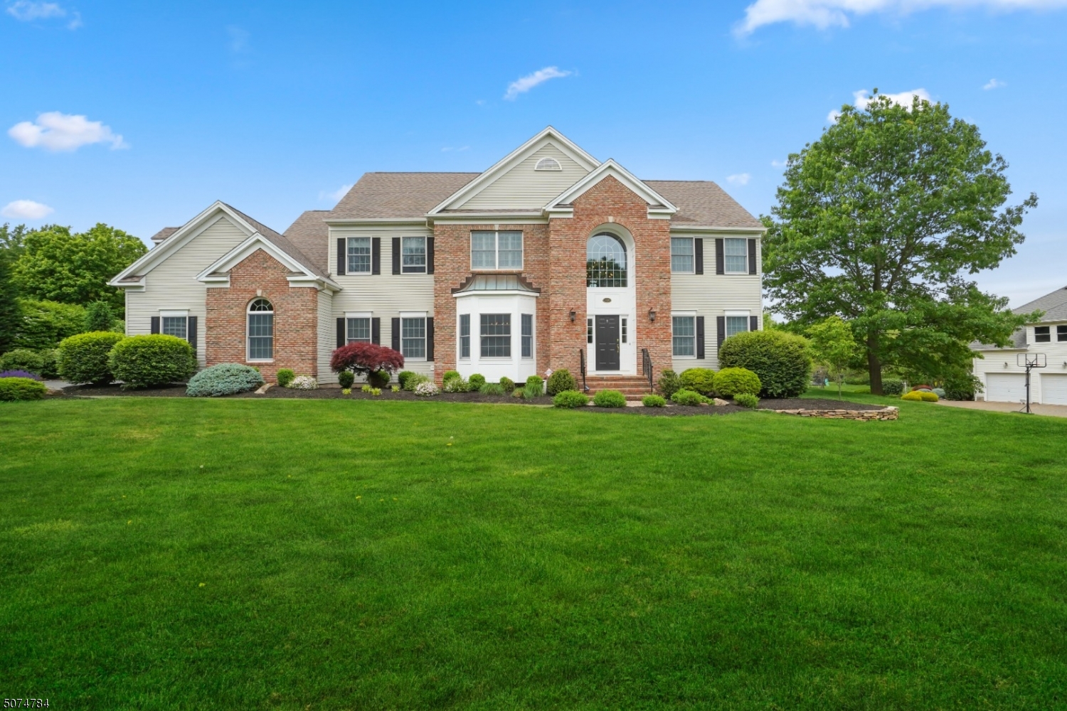 Welcome to your Dream Home! Move right into this Immaculate, Well-maintained 12-room CH Colonial located in the prestigious Heritage VIII neighborhood on over a acre of beautifully landscaped property The 2 Story foyer leads to a Great Room featuring catherdral ceilings, gas fireplace, skylights all open to the remodeled Kitchen.The kitchen features a marble breakfast bar, backsplash and comes loaded with all SS appliances including Double Ovens and a Chef's sink.The Master BR features 2 walk in closets leading to a master Ba w/ Jacuzzi tub, stall shower,double sinks.The 2nd Floor also features a 14x24 Bonus room perfect for recreation, home office or additional living space.The partially finished Bsmt features a 30x20 recreation space, an additional room perfect for guests/home office and a full ba.  Enjoy!