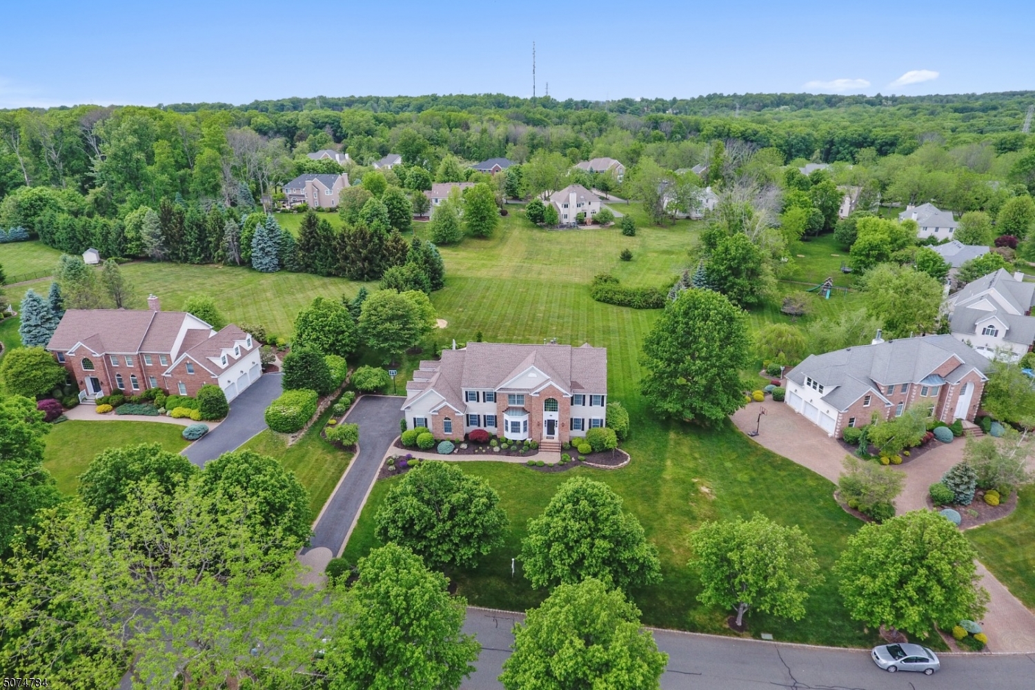 Ironia, Heritage VIII - Residential