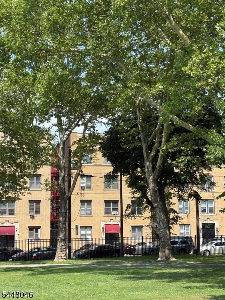 journal square - Residential