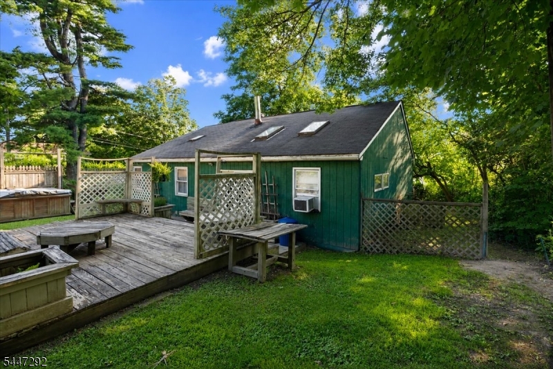 Upper Greenwood Lake - Residential
