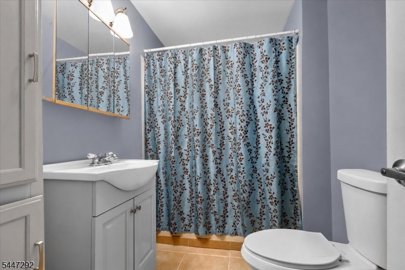 Upper Greenwood Lake - Residential