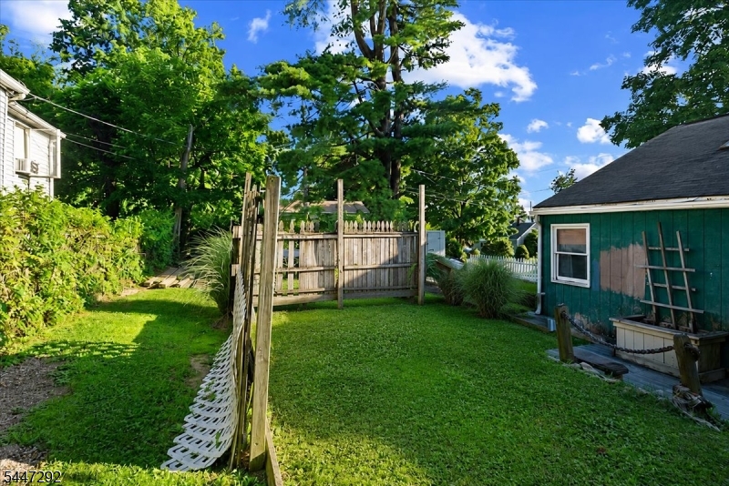 Upper Greenwood Lake - Residential