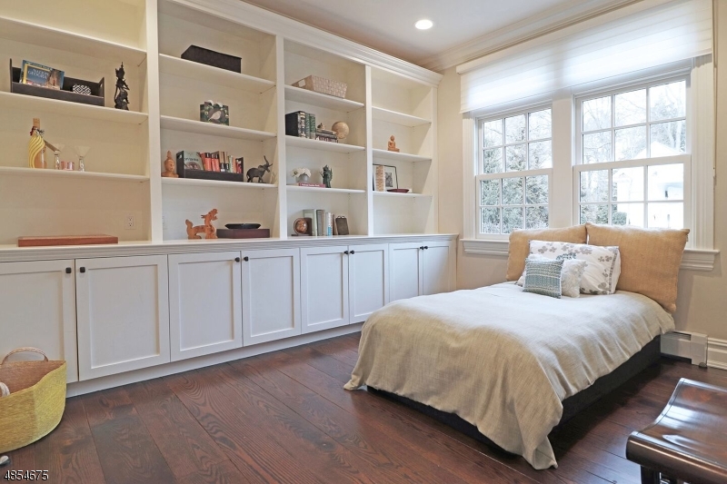 Rolling Hill - Residential