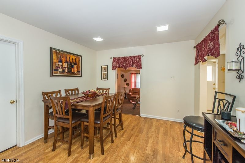 94, 96, 98 Broughton Ave. - Residential Income