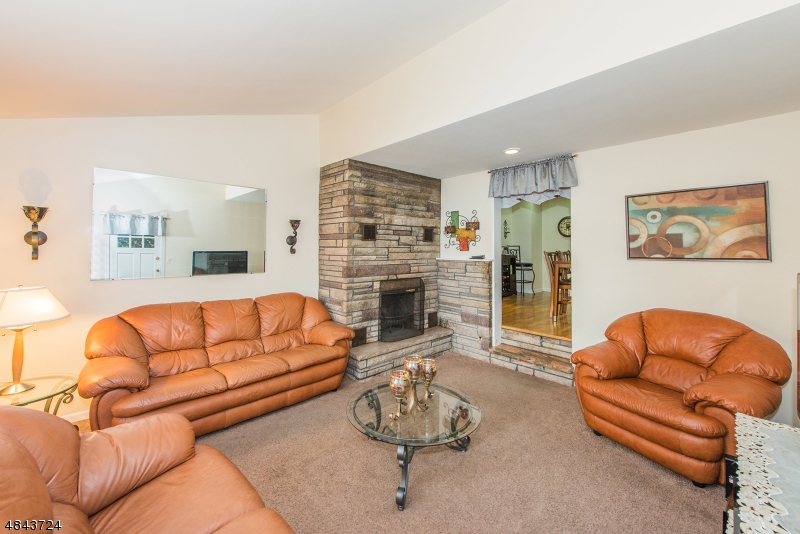 94, 96, 98 Broughton Ave. - Residential Income