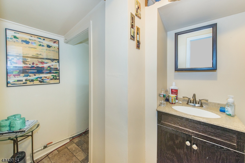 94, 96, 98 Broughton Ave. - Residential Income