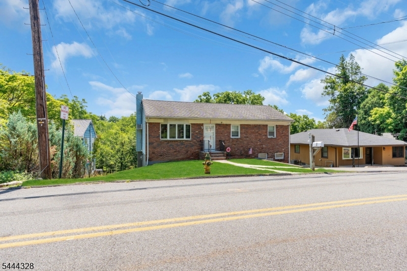 White Meadow Lake - Residential