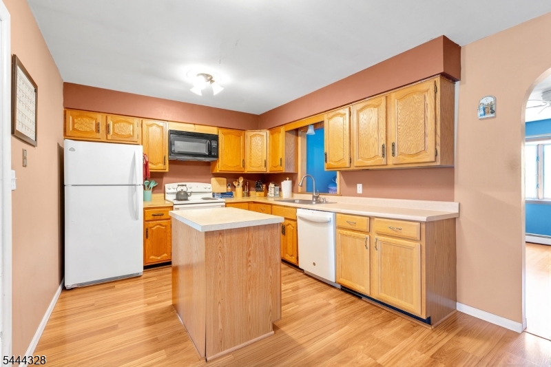 White Meadow Lake - Residential