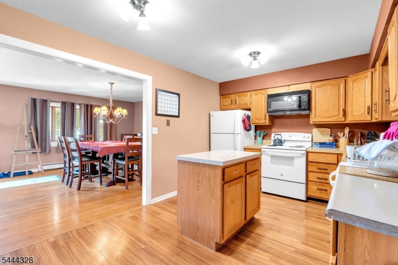 White Meadow Lake - Residential