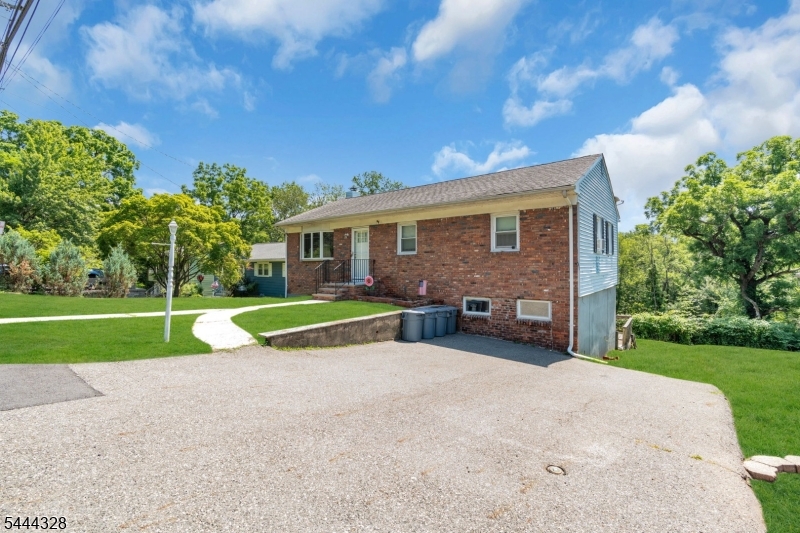 White Meadow Lake - Residential
