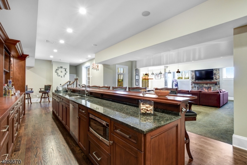 Hill - Residential