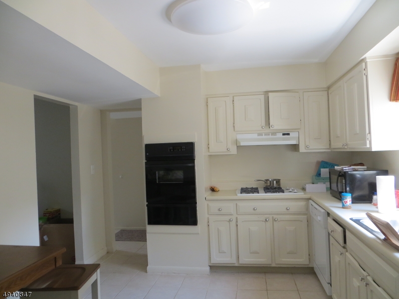 CLOVERHILL - Residential Lease