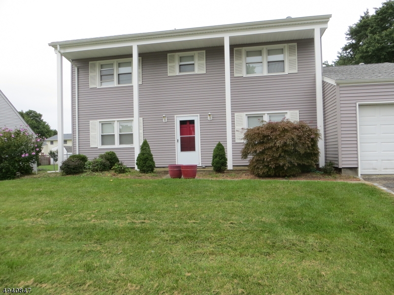 CLOVERHILL - Residential Lease