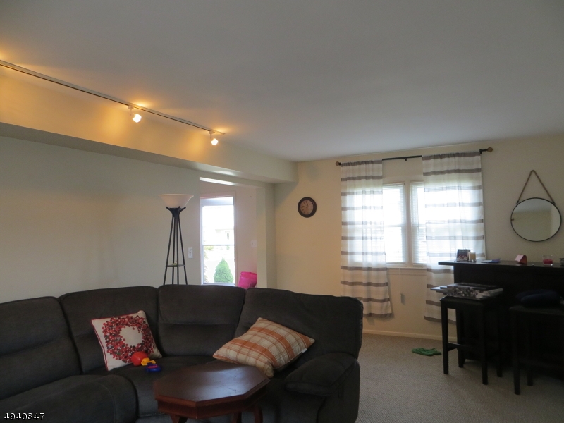 CLOVERHILL - Residential Lease