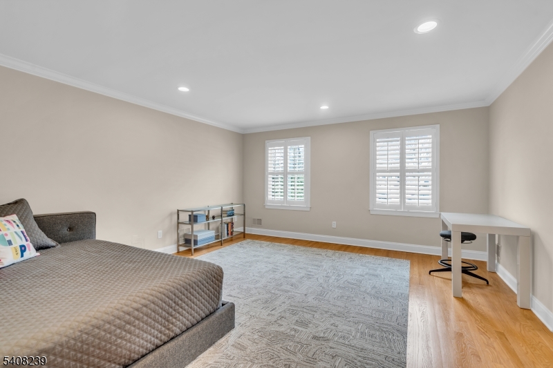 Rolling Hill - Residential