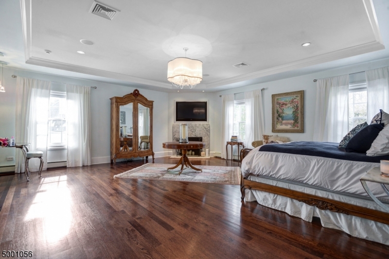 Old Short Hills - Residential