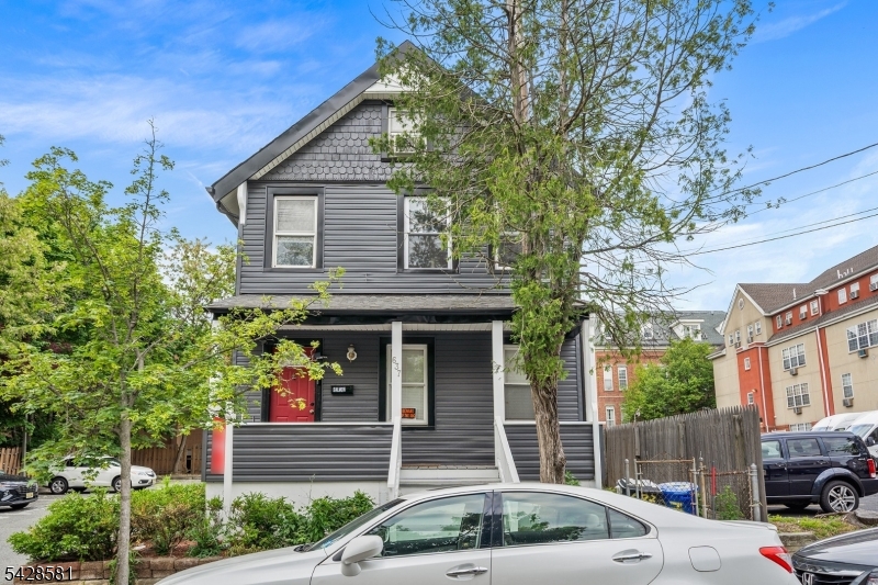 637 Union St in Orange is a beautifully renovated single-family home offering modern upgrades, comfortable living, and exceptional commuter convenience. Fully updated in 2025, the home features brand-new vinyl flooring, a remodeled kitchen, new windows, updated finishes, and a fully finished basement providing additional living and recreational space. The second floor offers three spacious bedrooms and a full bathroom, while the first floor includes a convenient half bath. Bright and inviting living areas create a warm atmosphere throughout. Ideally located just a 5-minute walk or 1-minute drive to NYC transportation, this move-in-ready home provides easy access to shopping, dining, schools, parks, major highways, and New York City commuting.