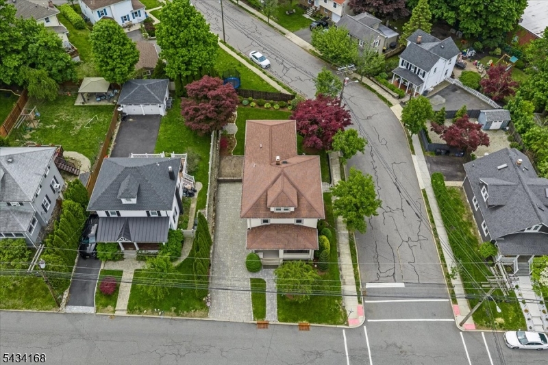 Hill Section - Residential