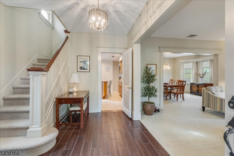 Hill Section - Residential