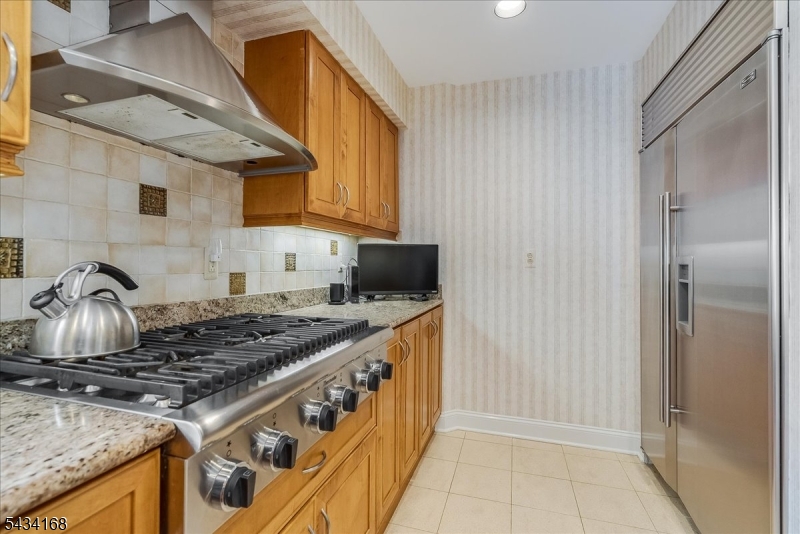 Hill Section - Residential
