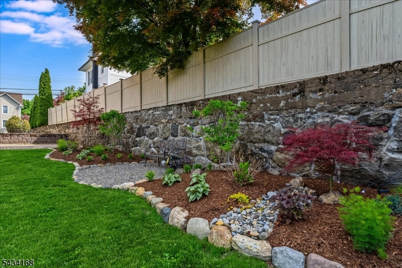 Hill Section - Residential