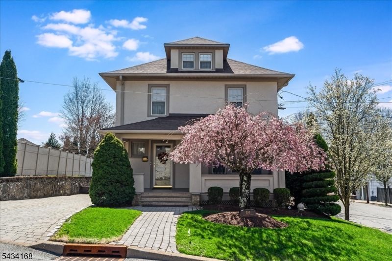 Hill Section - Residential