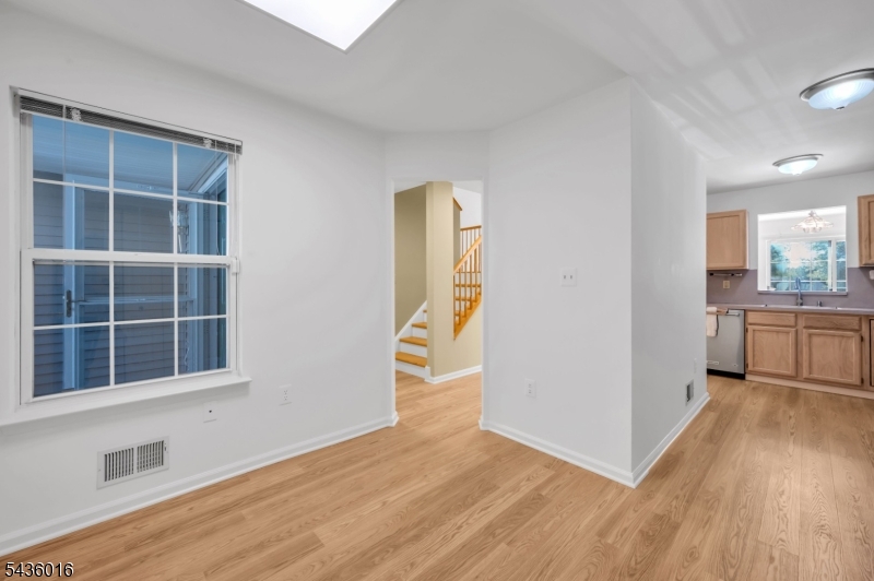 Woodmont Townhomes Randolph - Residential