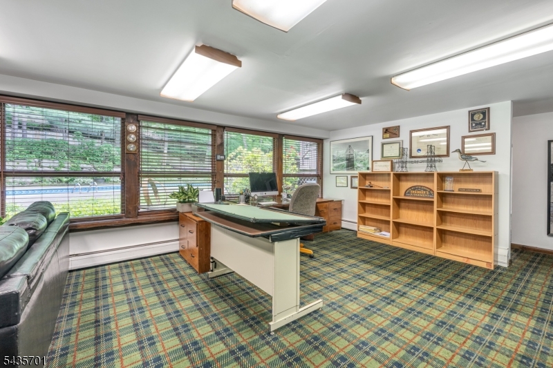 Erskine Lake - Residential