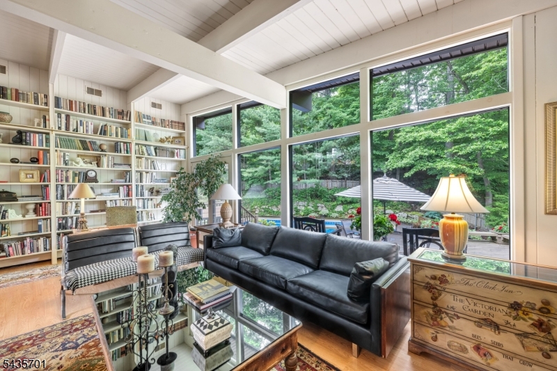 Erskine Lake - Residential