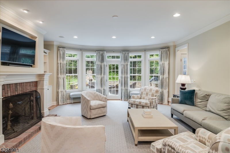 Hill - Residential