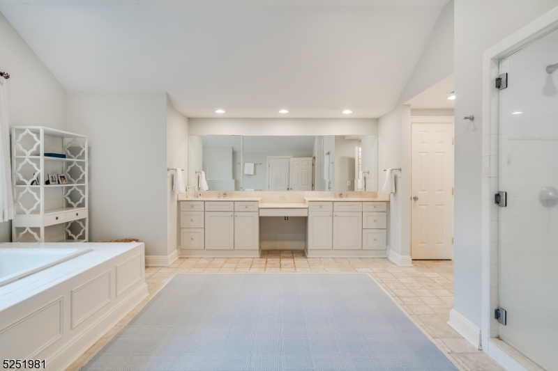 Hill - Residential