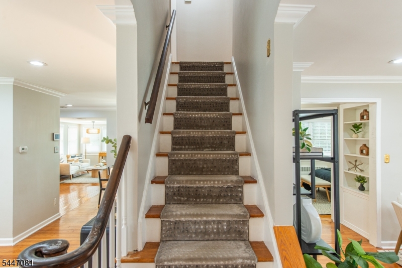 Oak View - Residential
