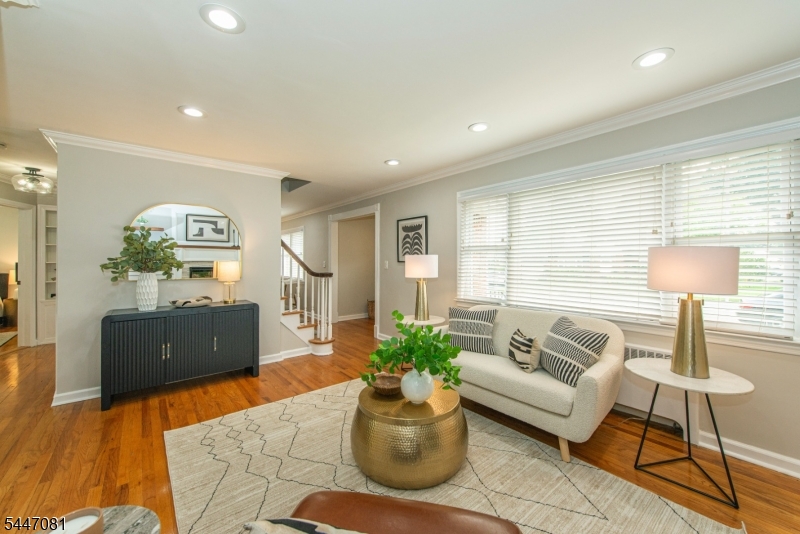 Oak View - Residential