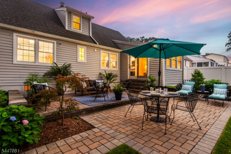 Oak View - Residential