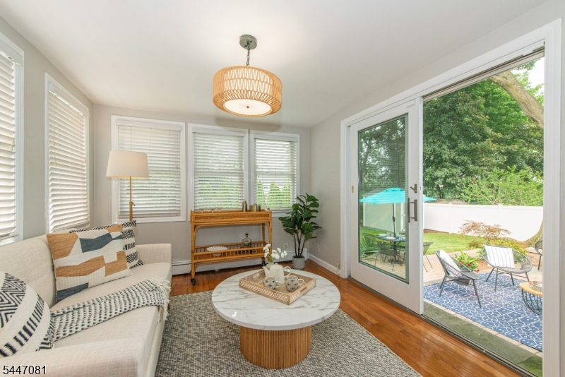 Oak View - Residential