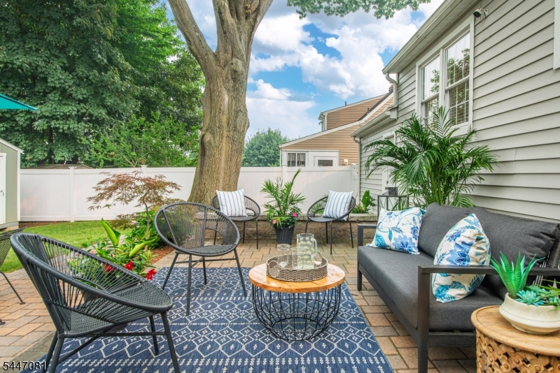 Oak View - Residential