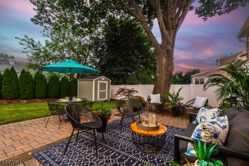Oak View - Residential