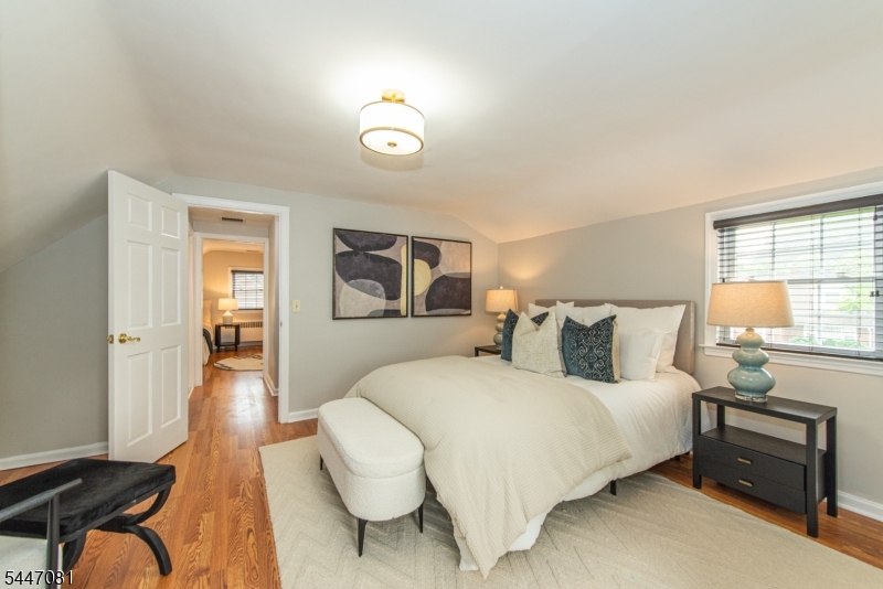 Oak View - Residential