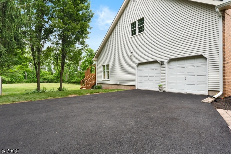 Montgomery Chase - Residential