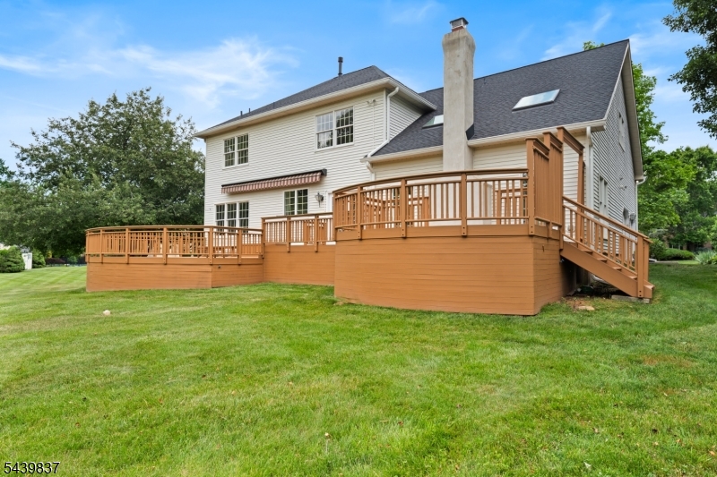 Montgomery Chase - Residential