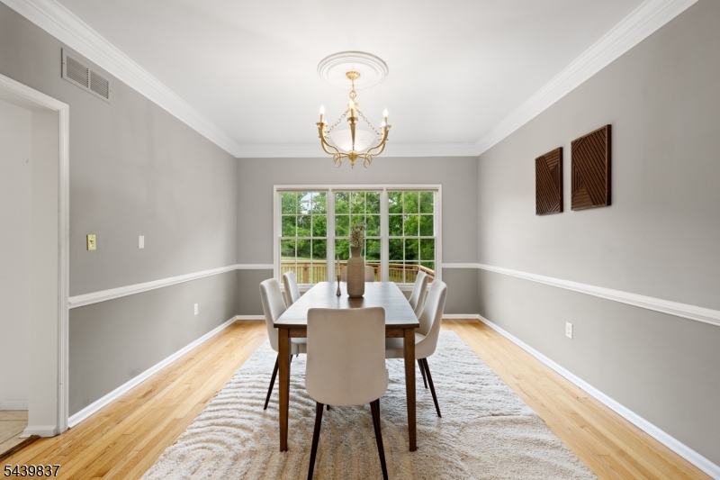 Montgomery Chase - Residential