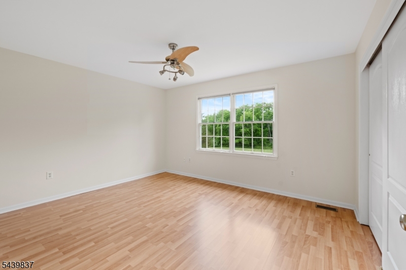 Montgomery Chase - Residential