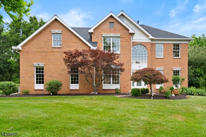 Montgomery Chase - Residential