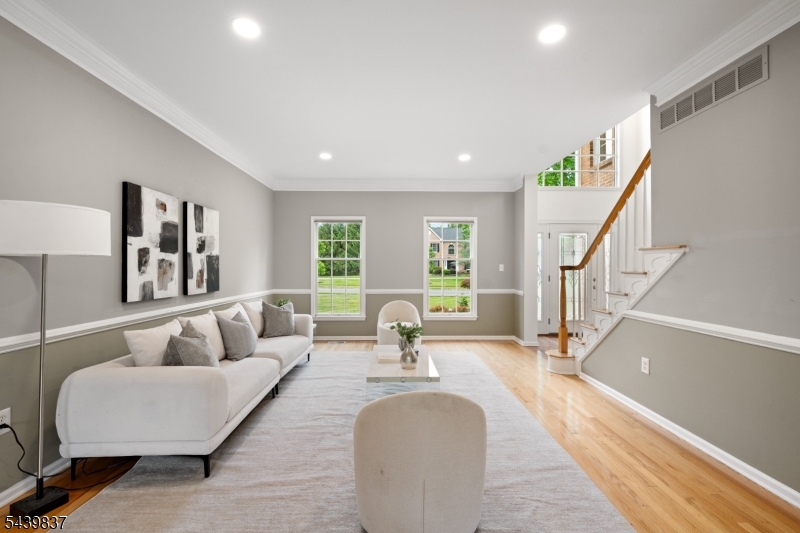 Montgomery Chase - Residential