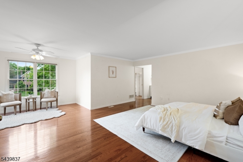 Montgomery Chase - Residential