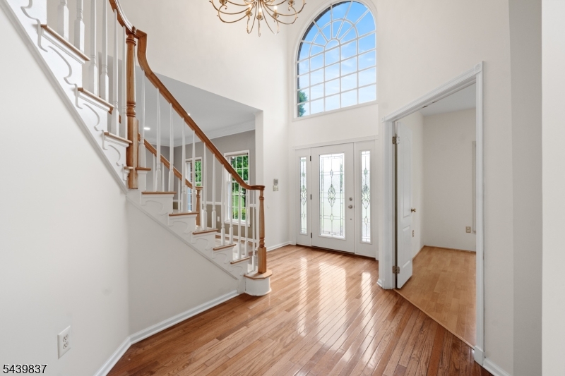 Montgomery Chase - Residential