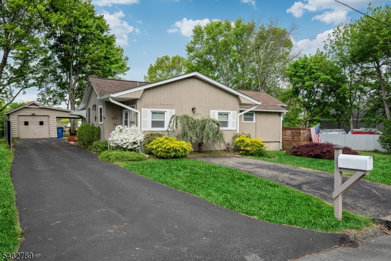 Budd Lake - Residential