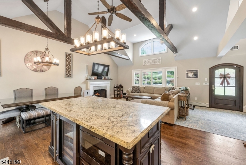 Pines Lake - Residential