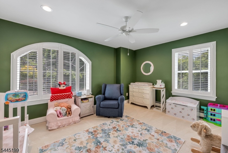 Pines Lake - Residential